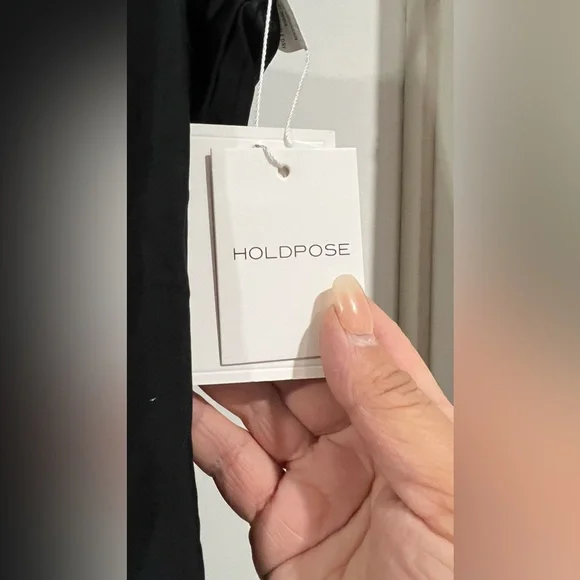 Hold Pose High Neck black Tankini & Bottom - Picture 4 of 9